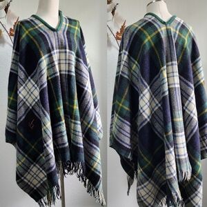 VINTAGE Virgin Wool Made In Scotland Plaid Tartan Blanket Poncho Tassels
